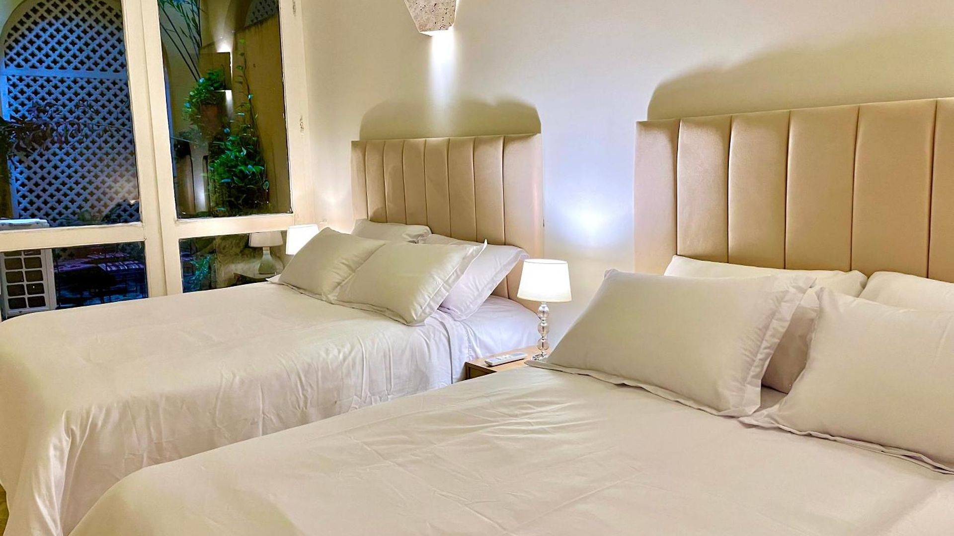 By Calamari Homes - El Porvenir 206 Walled Apartamento *