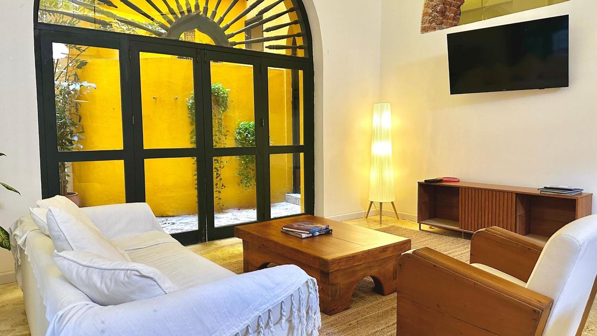 Apartamento By Calamari Homes - El Porvenir 206 Walled