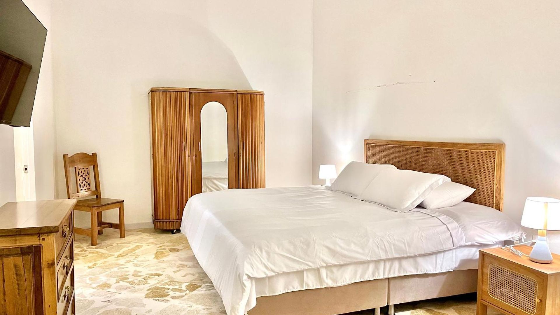 By Calamari Homes - El Porvenir 206 Walled Apartamento