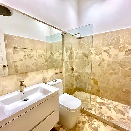 By Calamari Homes - El Porvenir 206 Walled Cartagena
