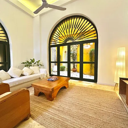 By Calamari Homes - El Porvenir 206 Walled Apartamento