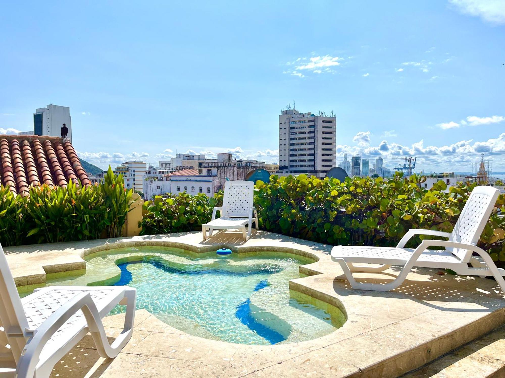 By Calamari Homes - El Porvenir 206 Walled Cartagena