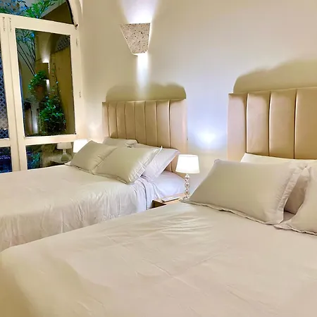 By Calamari Homes - El Porvenir 206 Walled Apartamento *